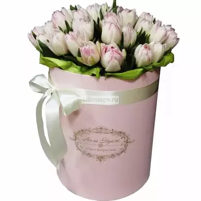 Тюльпаны в шляпной коробке "Пудровый цвет". Цена – 8200 руб. Арт – 347 - №1