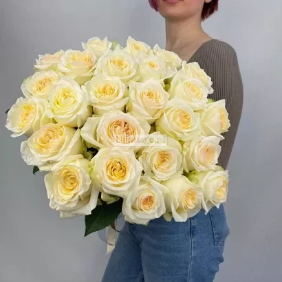 Пионовидные розы Кэндллайт 25 шт. Цена – 9200 руб. Арт – 5752 - №1