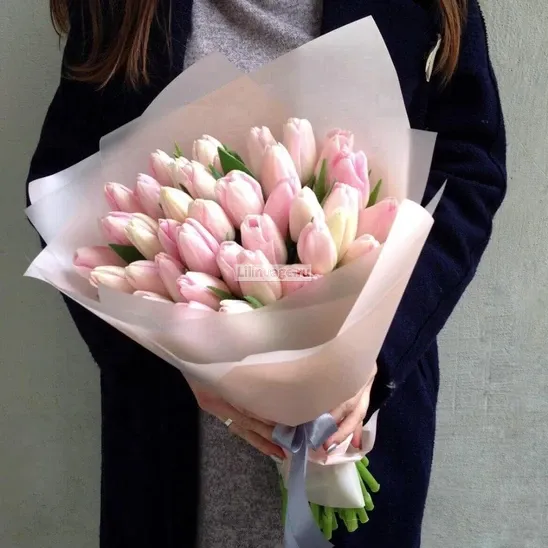 Тюльпаны «Букет из 35 розовых тюльпанов» - фото 1
