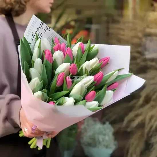 Букеты круглые классические «35 тюльпанов «Весна»» - фото 1