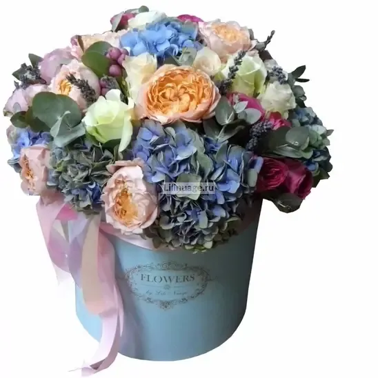  Розы «Букет цветов в коробке “Невесомость”» - фото 1