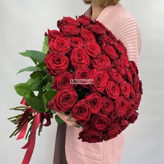 Розы «35  красных роз Ред Наоми» - фото 2